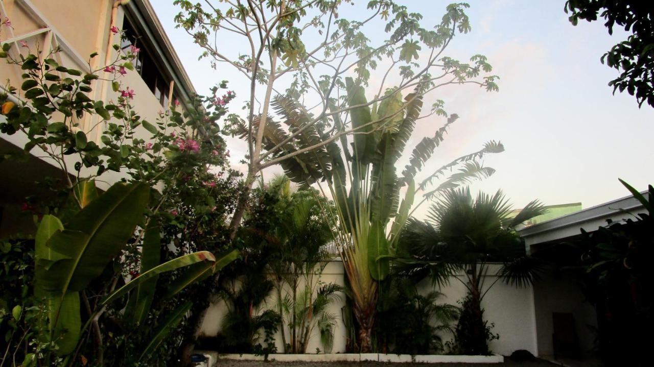 Sueno Tranquilo Hotel Quepos Exterior photo